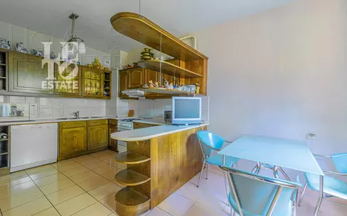 2-этажный коттедж 387.5 м² с отделкой