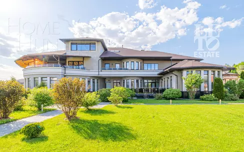 2-этажный коттедж 1 150 м² с отделкой