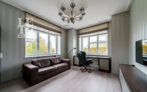 2-этажный коттедж 320 м² с отделкой