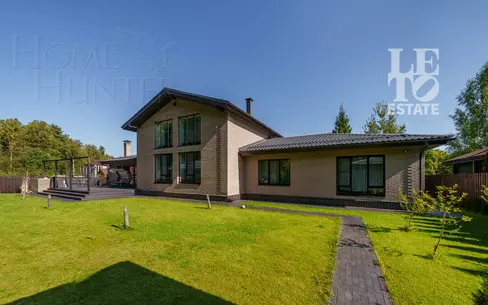 2-этажный коттедж 302 м² с отделкой