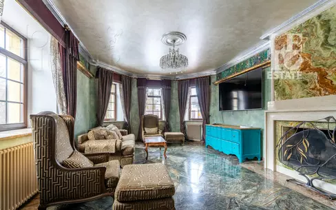 3-этажный коттедж 1 322 м² с отделкой