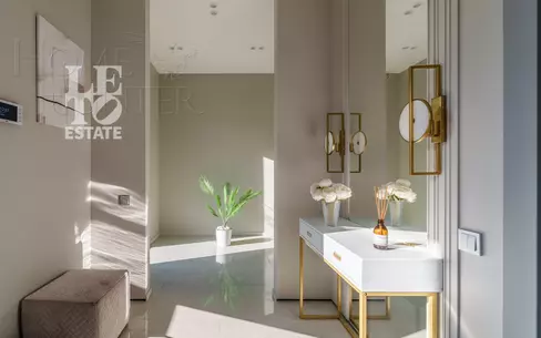 2-этажный коттедж 242.4 м² с отделкой