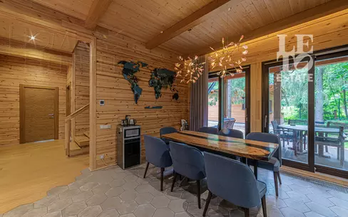 2-этажный коттедж 360 м² с отделкой