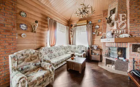 3-этажный коттедж 553.6 м² с отделкой