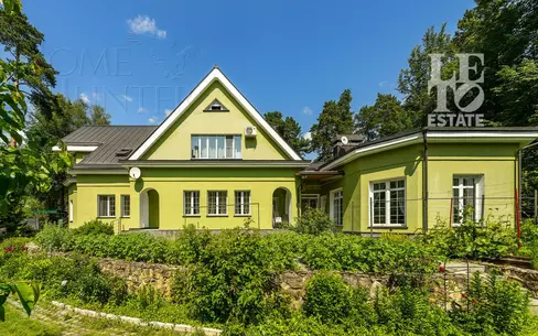 2-этажный коттедж 675.8 м² с отделкой