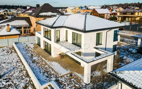 2-этажный коттедж 303 м² без отделки