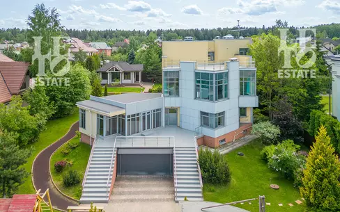 2-этажный коттедж 507.12 м² с отделкой