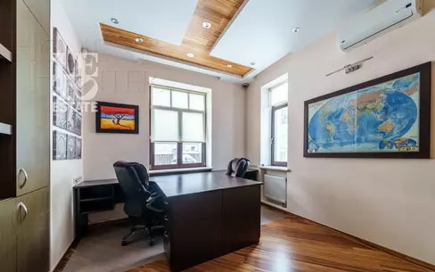 2-этажный коттедж 680 м² с отделкой