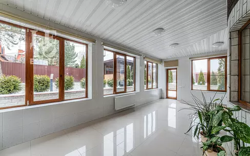 3-этажный коттедж 673.2 м² с отделкой