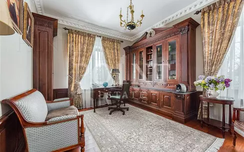 2-этажный коттедж 650 м² с отделкой