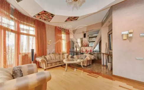 3-КОМН. КВАРТИРА С ОТДЕЛКОЙ 153 М² НА 4 ЭТАЖЕ