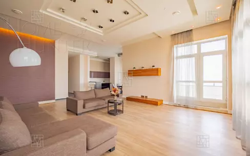 3-КОМН. КВАРТИРА С ОТДЕЛКОЙ 186 М² НА 37 ЭТАЖЕ