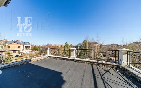 2-этажный коттедж 680 м² без отделки