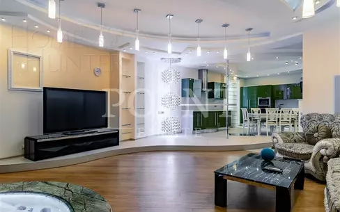 5-КОМН. КВАРТИРА С ОТДЕЛКОЙ 180.8 М² НА 9 ЭТАЖЕ