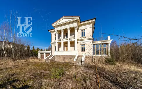 2-этажный коттедж 680 м² без отделки
