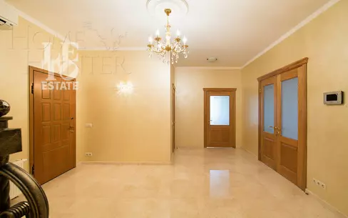 2-этажный коттедж 620 м² с отделкой
