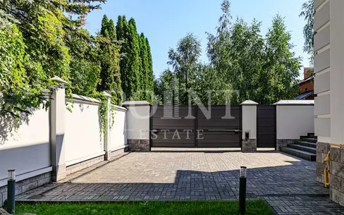 2-этажный коттедж 738 м² с отделкой