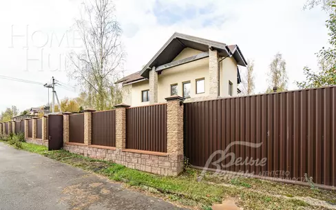 3-этажный коттедж 530 м² без отделки