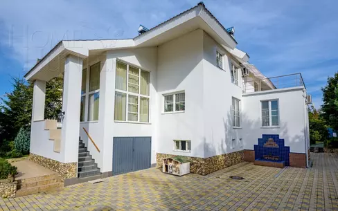 2-этажный коттедж 380 м² с отделкой