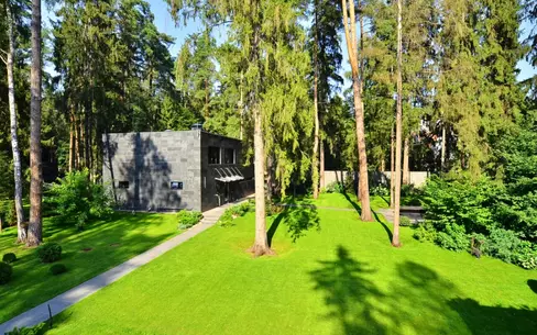 2-этажный коттедж 790 м² с отделкой