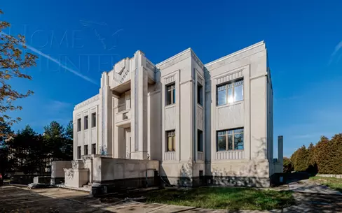 2-этажный коттедж 1 250 м² с отделкой