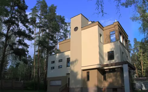2-этажный коттедж 740 м² без отделки
