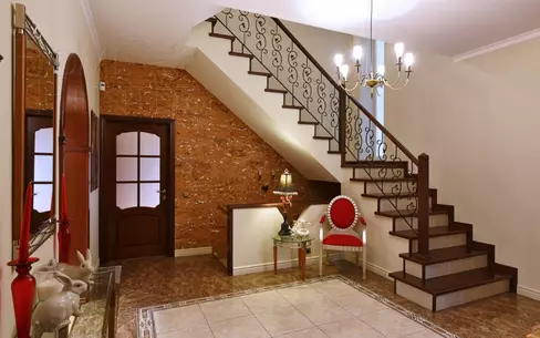 3-этажный коттедж 450 м² с отделкой