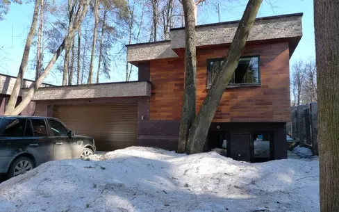 2-этажный коттедж 640 м² с отделкой