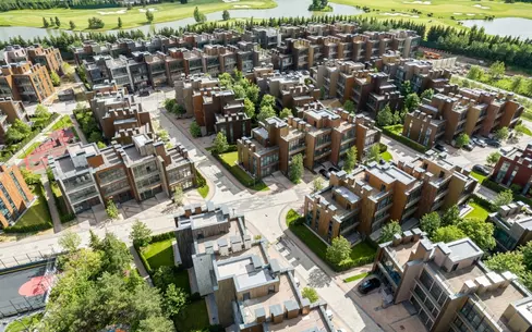 3-этажный таунхаус 238 м² без отделки