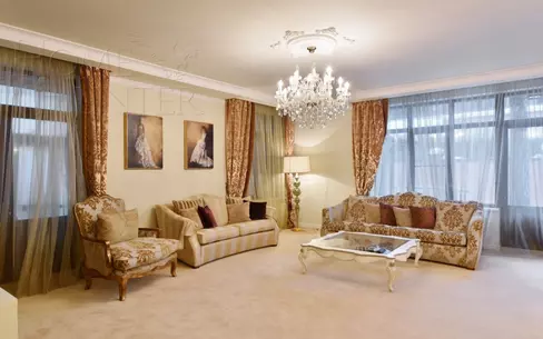 2-этажный коттедж 300 м² с отделкой