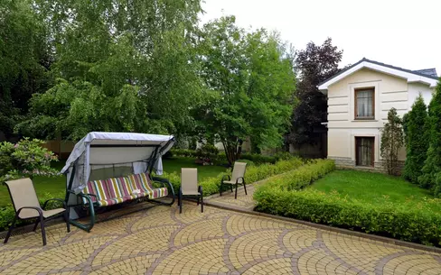 2-этажный коттедж 900 м² с отделкой