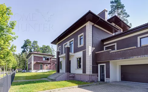 2-этажный коттедж 432.9 м² без отделки