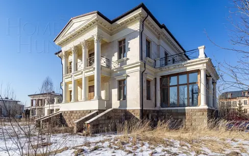 2-этажный коттедж 637 м² без отделки