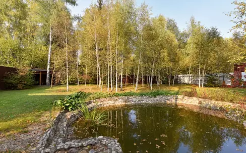 2-этажный коттедж 1 300 м² с отделкой