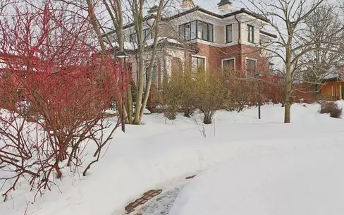 2-этажный коттедж 593 м² с отделкой