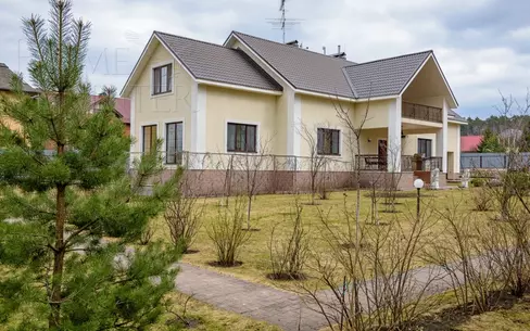 2-этажный коттедж 550 м² с отделкой