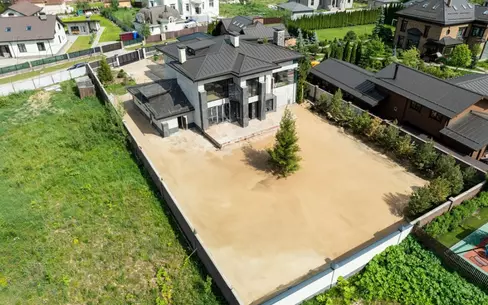 2-этажный коттедж 530 м² без отделки