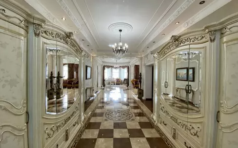 2-этажный коттедж 800 м² с отделкой