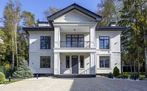 2-этажный коттедж 460 м² с отделкой