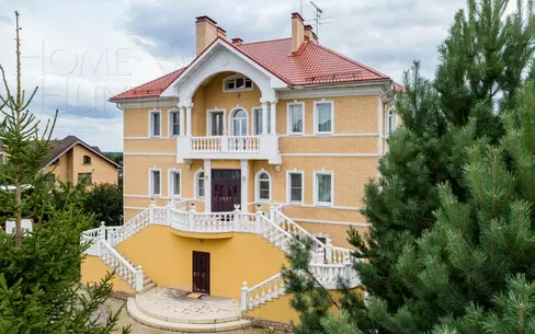 3-этажный коттедж 750 м² с отделкой
