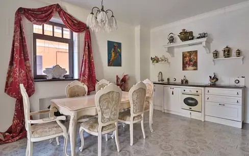 2-этажный таунхаус 251 м² с отделкой