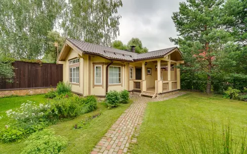 2-этажный коттедж 250 м² с отделкой