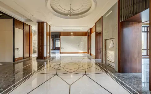 2-этажный коттедж 1 250 м² с отделкой