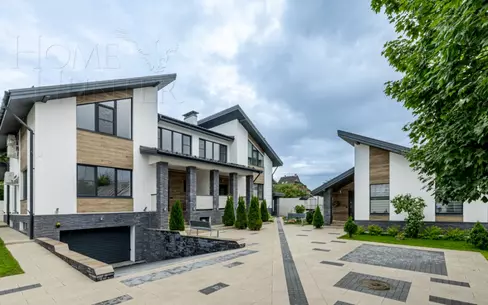 2-этажный коттедж 650 м² с отделкой