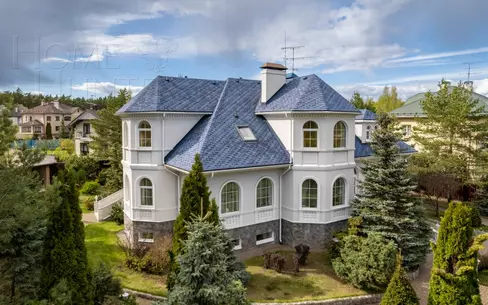 2-этажный коттедж 500 м² с отделкой