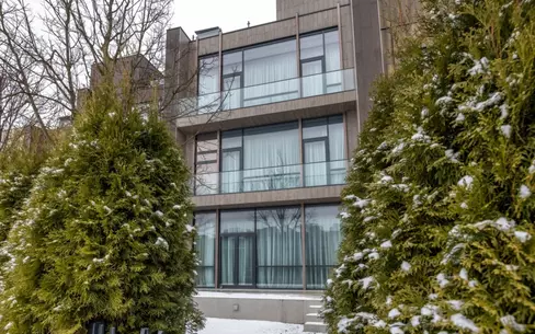 3-этажный таунхаус 238 м² без отделки