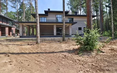 2-этажный коттедж 460 м² без отделки