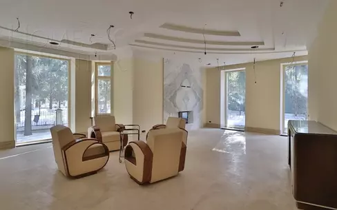 2-этажный коттедж 652 м² без отделки