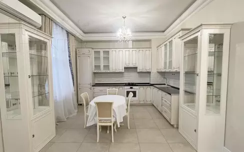 2-этажный таунхаус 350 м² с отделкой