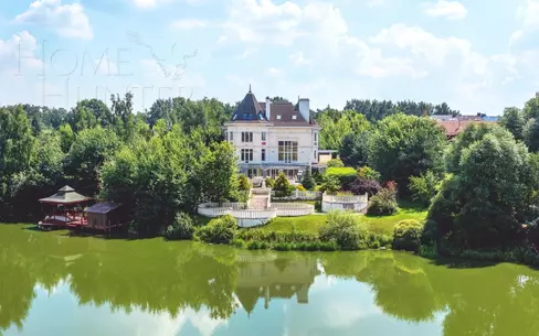 2-этажный коттедж 800 м² с отделкой